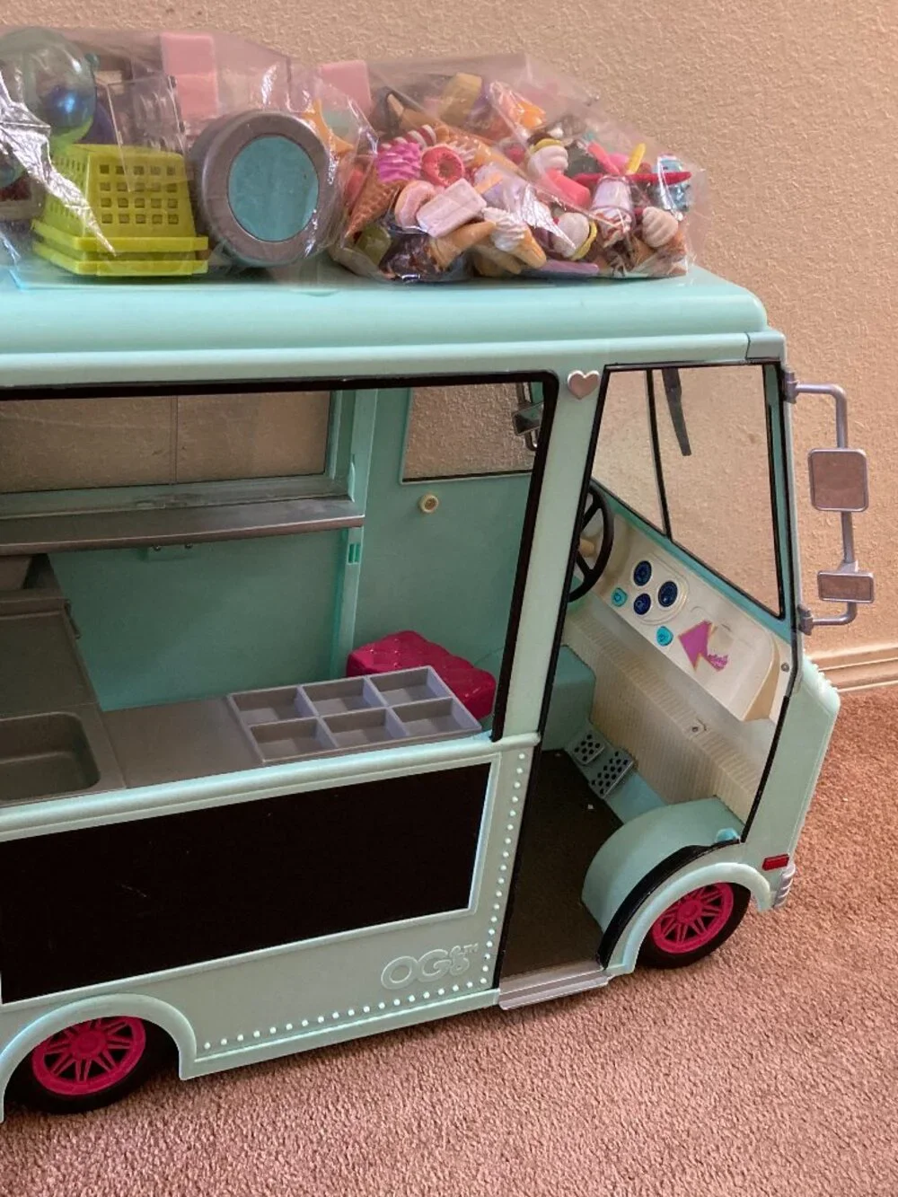 Our Generation Sweet Stop Ice Cream Truck